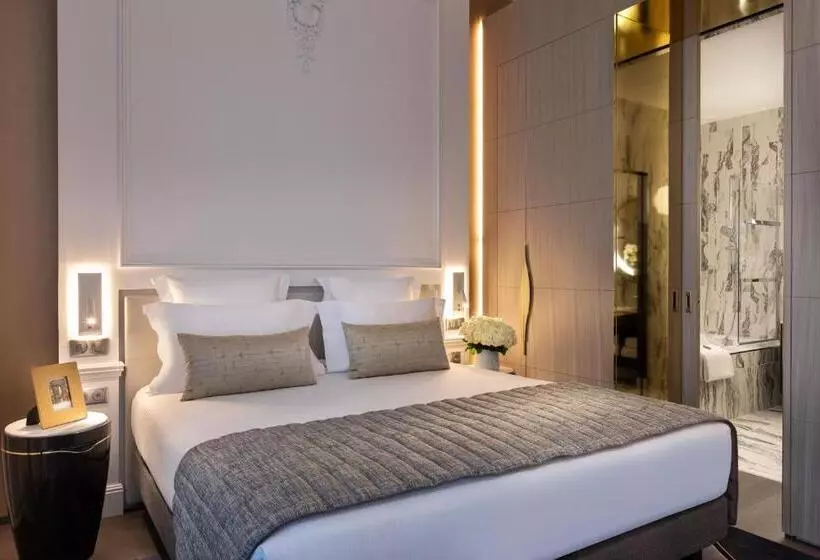 ホテル La Clef Champsélysées Paris By The Crest Collection