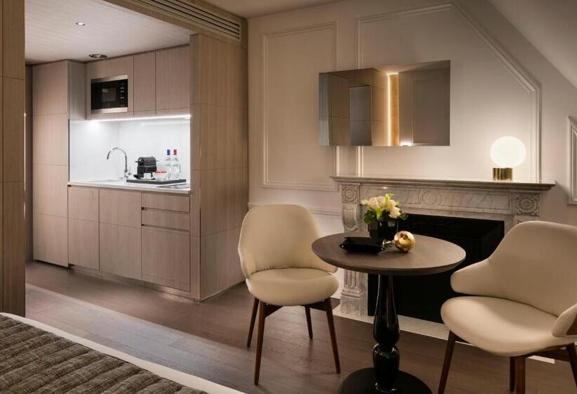 Hotel La Clef Champsélysées Paris By The Crest Collection