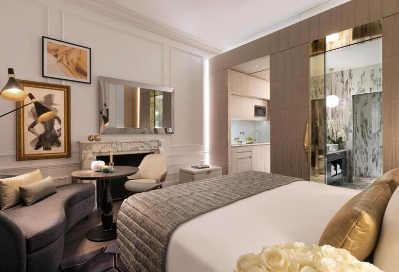 Hotel La Clef Champsélysées Paris By The Crest Collection