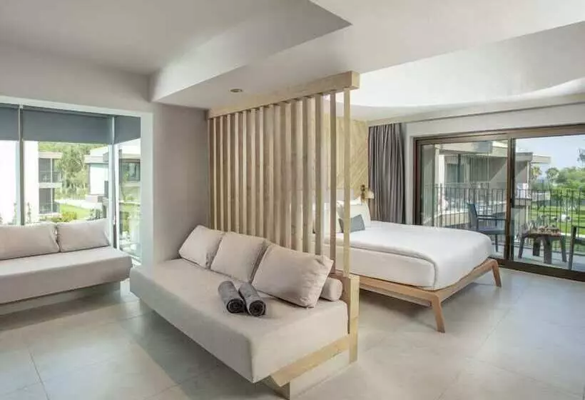 Hotelli Paloma Orenda