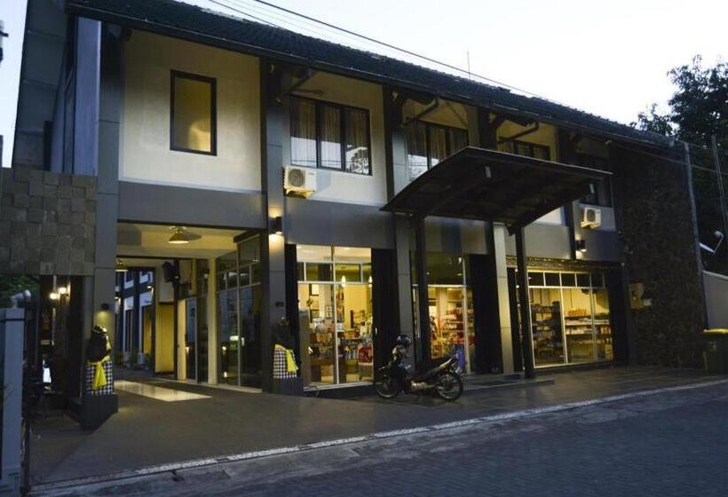 فندق Puri Chorus