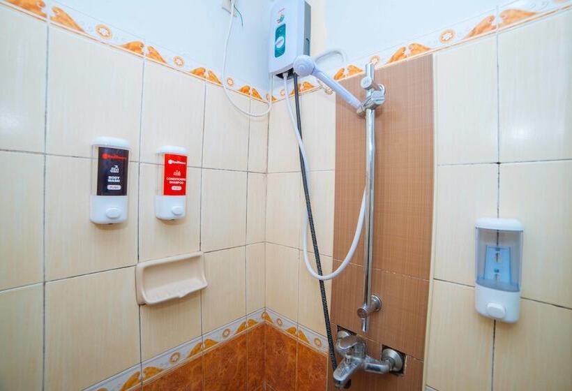 בית מלון כפרי Reddoorz @ Fields Avenue Angeles City