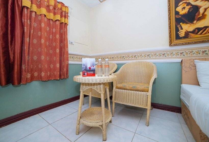 בית מלון כפרי Reddoorz @ Fields Avenue Angeles City