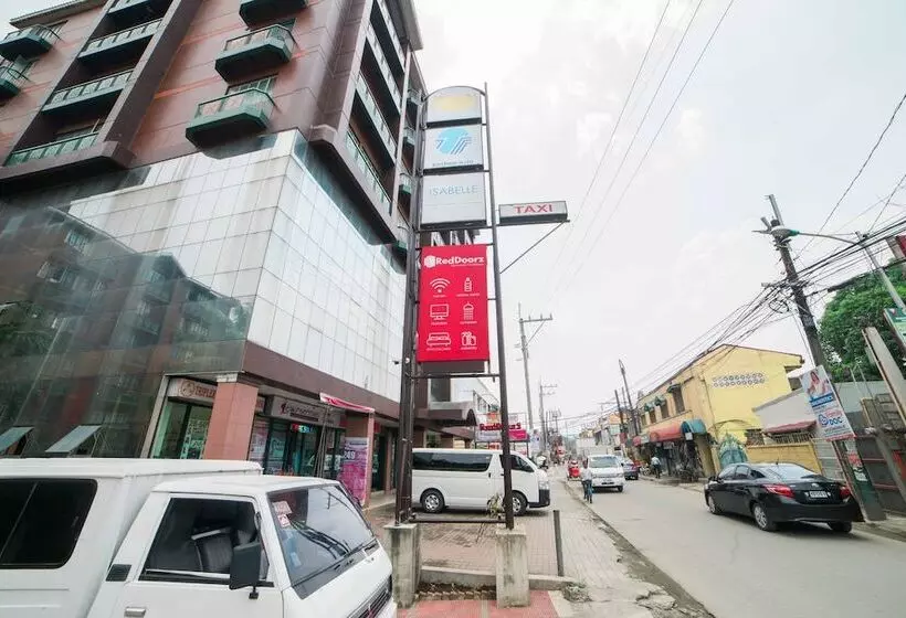 Hotelli Kaseldorzhostel Transient At Moonwalk Paranaque