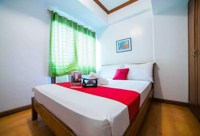 Hotelli Kaseldorzhostel Transient At Moonwalk Paranaque