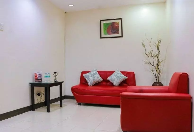 ホテル Reddoorz Plus @ Mabolo Cebu