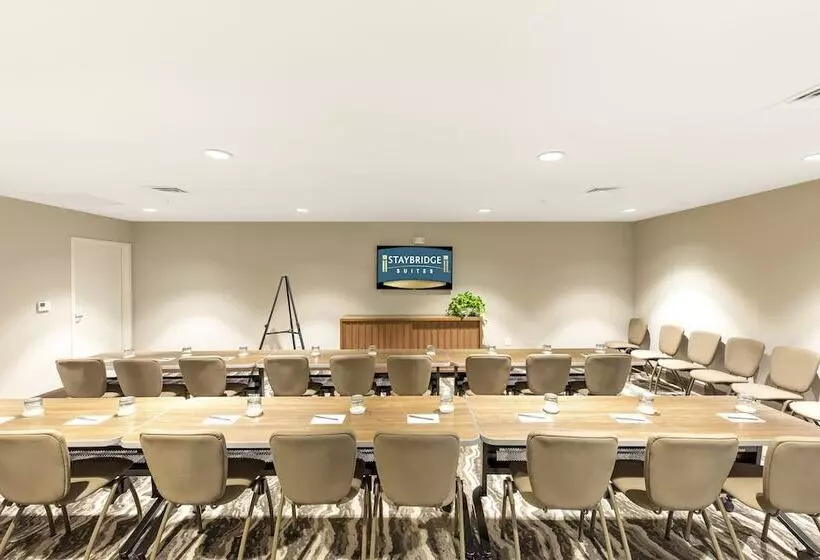 Hotelli Staybridge Suites   Naples   Marco Island, An Ihg