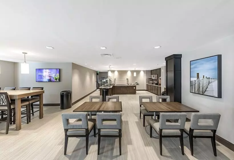 Hotelli Staybridge Suites   Naples   Marco Island, An Ihg