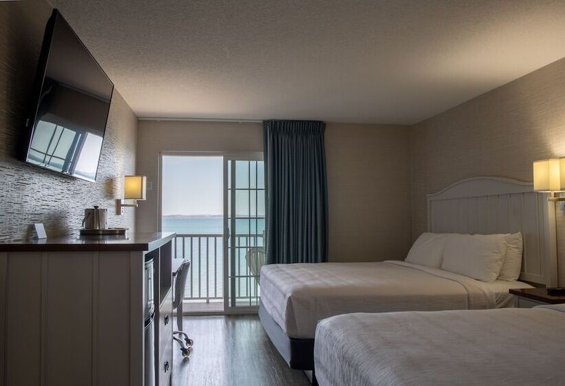 فندق The Baywatch Resort