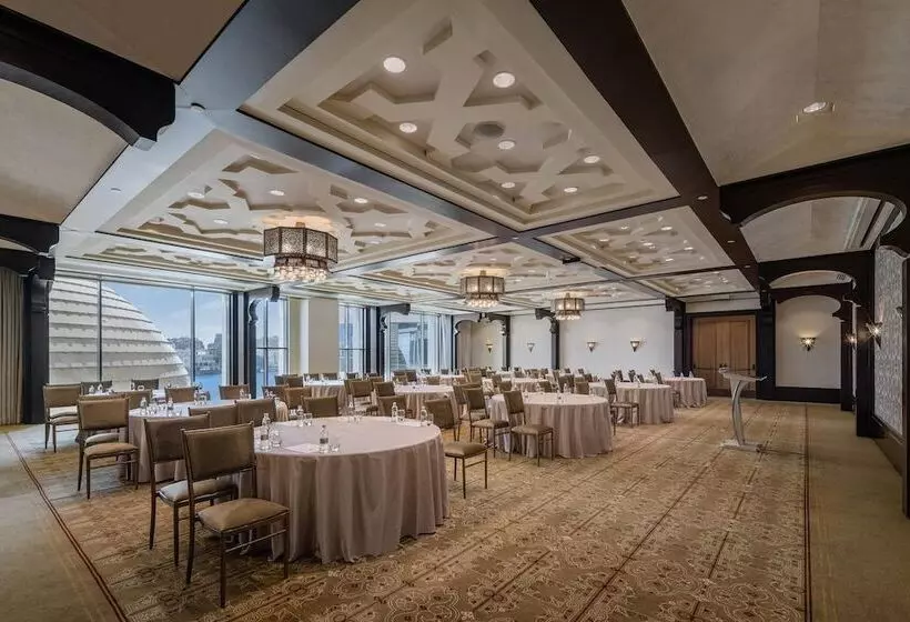 ホテル The St. Regis Cairo