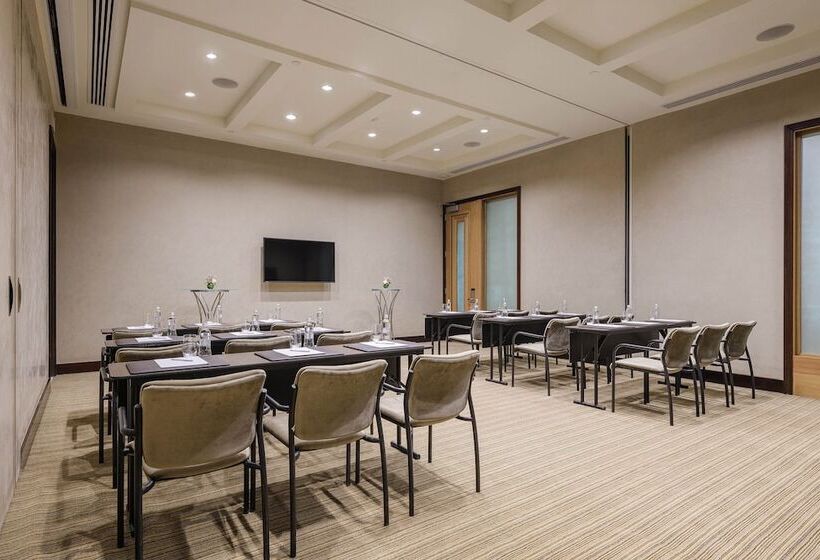 هتل The St. Regis Cairo