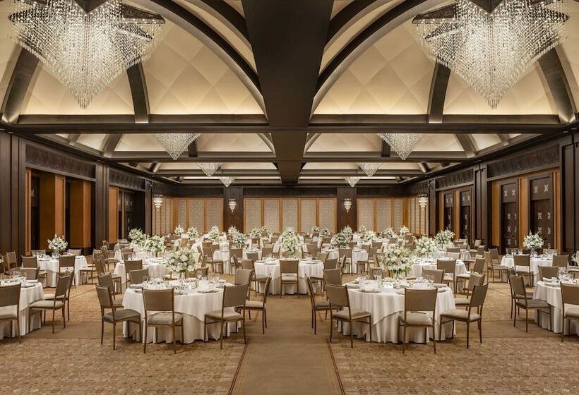 هتل The St. Regis Cairo