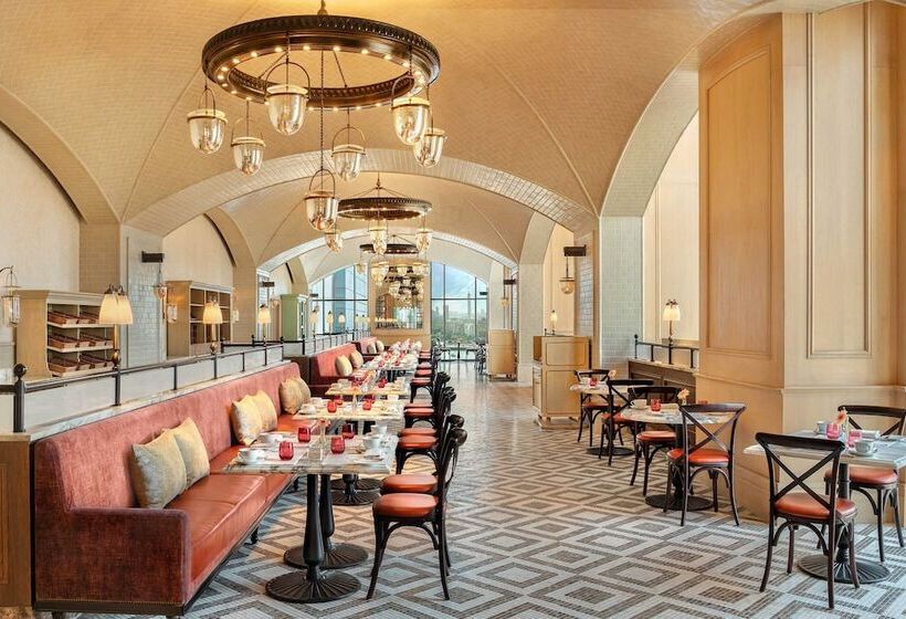 هتل The St. Regis Cairo