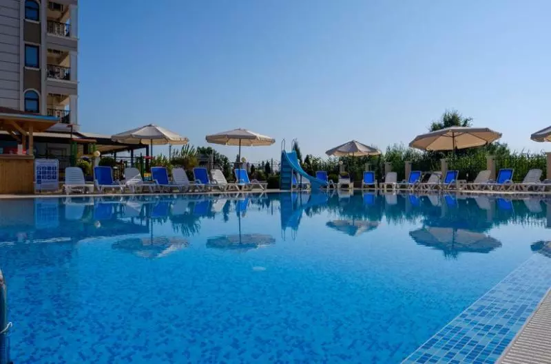 هتل Veramar Beach