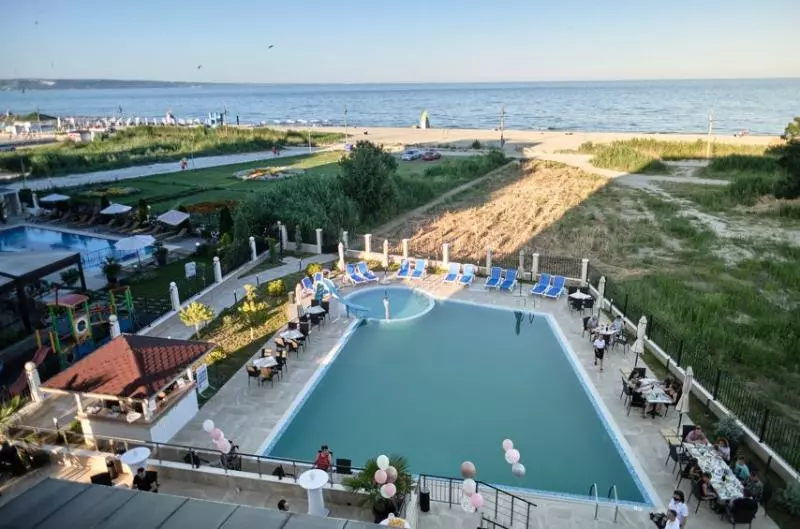 هتل Veramar Beach