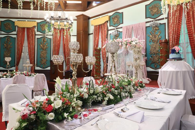 Zen Rooms Camelot Hotel Qc