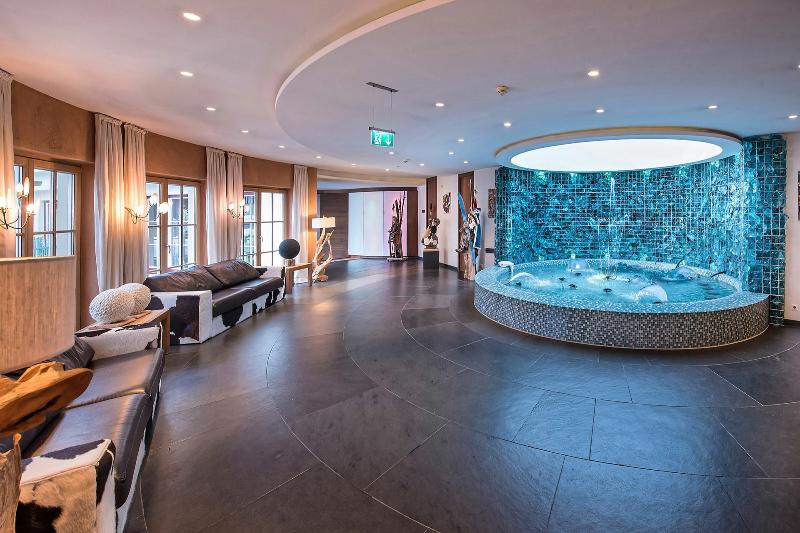 Leading Family Hotel & Resort Alpenrose