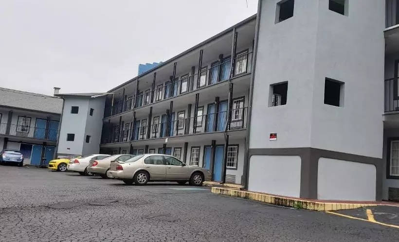 Motelli Select Inn Hermitage