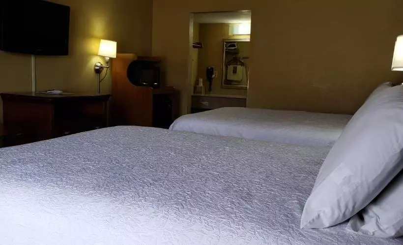 Motelli Select Inn Hermitage