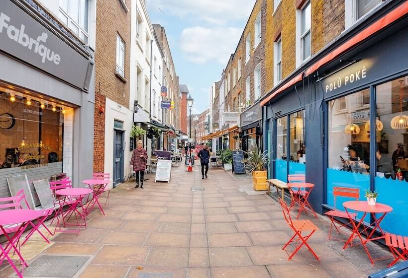 One Bed Serviced Apts Near Oxford Street