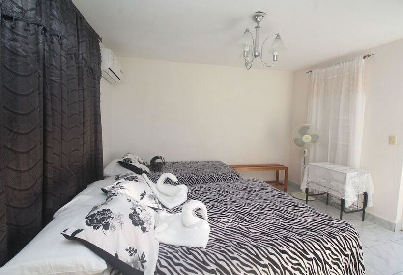 پانسیون Casa Colonial Carmen