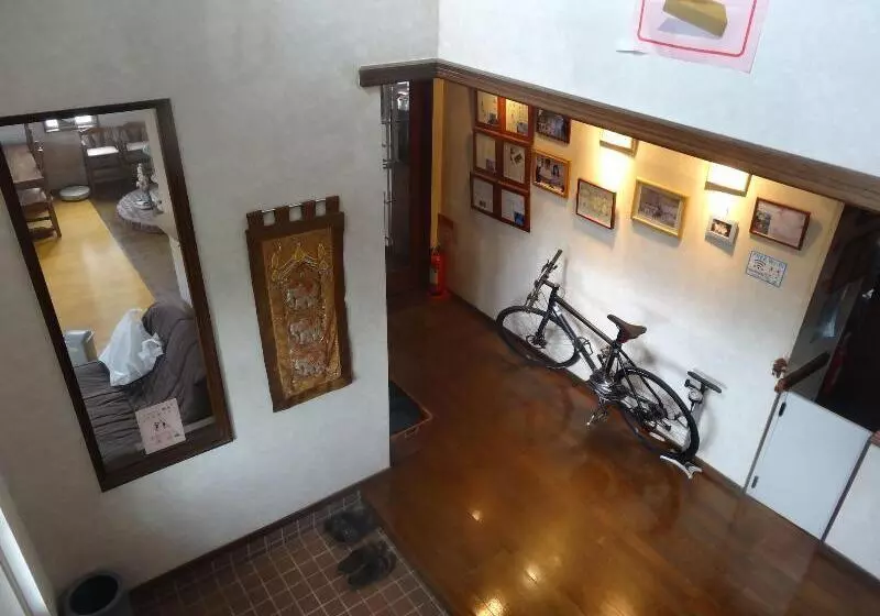 ペンション Gasthof Arutany