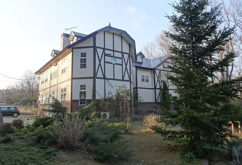 ペンション Gasthof Arutany