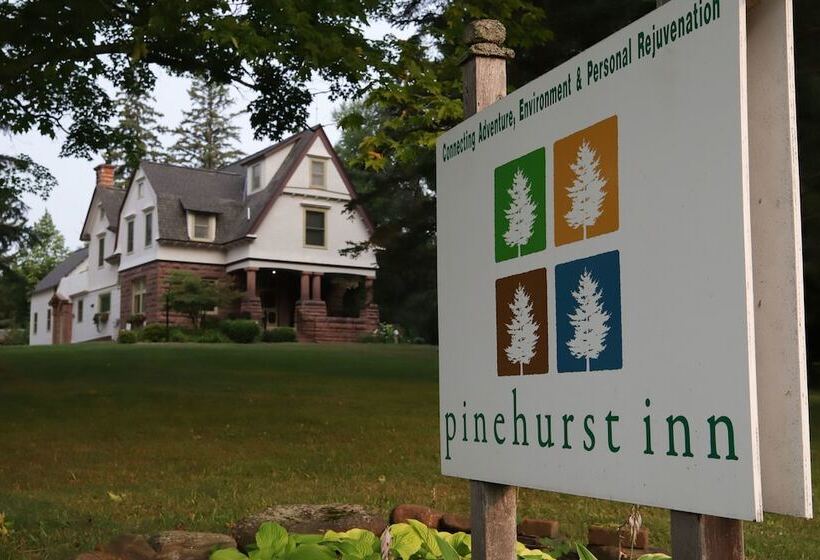 Pinehurst Inn Bed & Breakfast