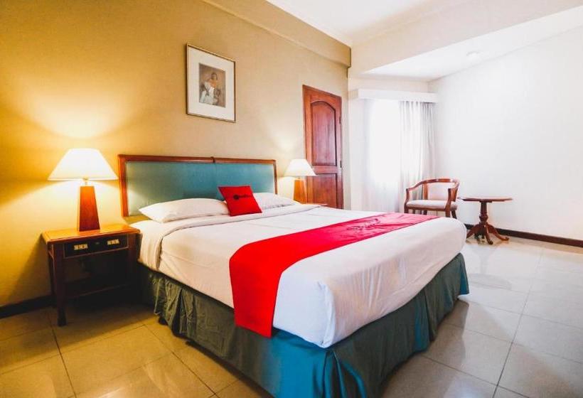 Fotos del hotel The Paragon Hotel By Reddoorz:  4