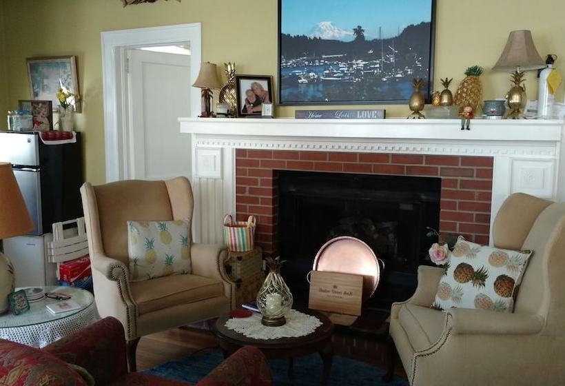 Baker Street Bed And Breakfast