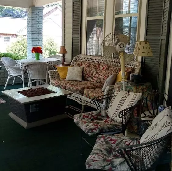 Baker Street Bed And Breakfast