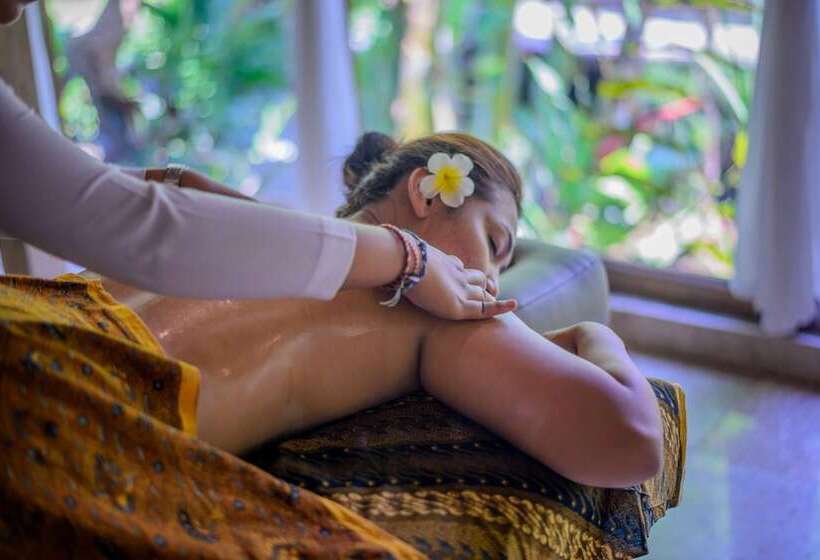 민박 Patal Kikian Villa