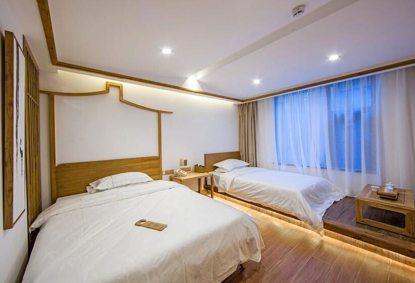 住宿加早餐  Wuyishan Old Street Hill Lodge