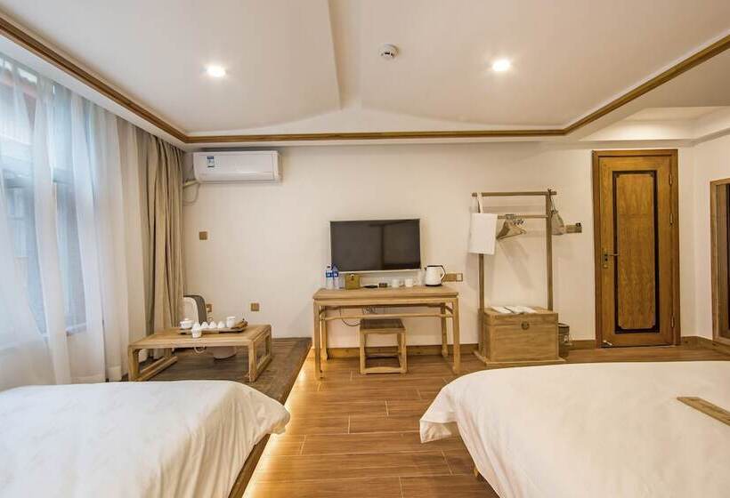 住宿加早餐  Wuyishan Old Street Hill Lodge