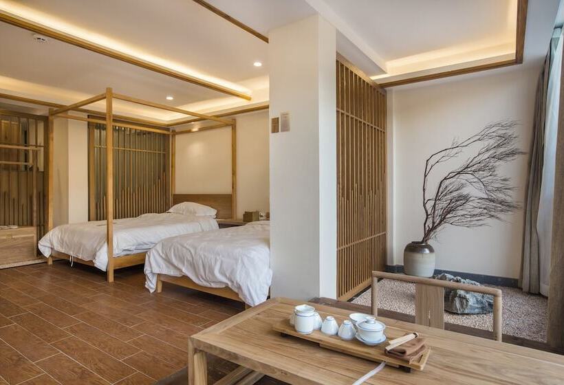 住宿加早餐  Wuyishan Old Street Hill Lodge