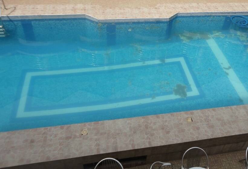 Bolingo Hotel Towers