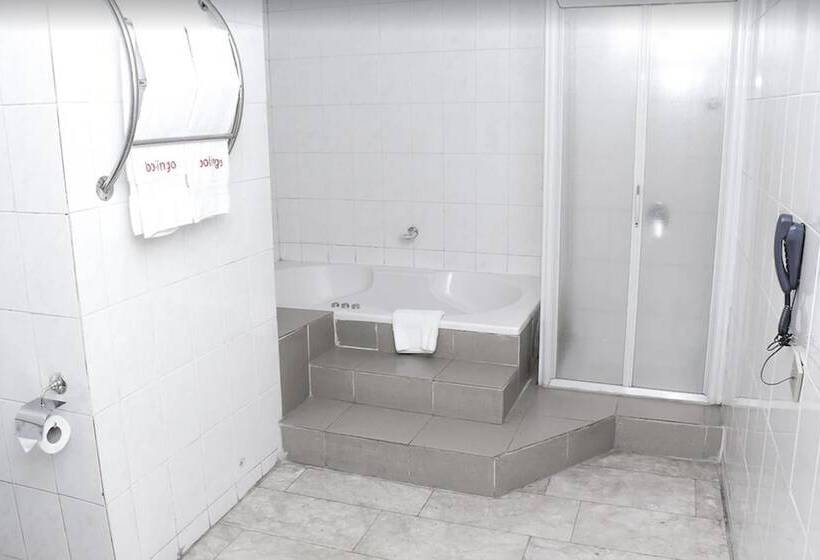 Bolingo Hotel Towers