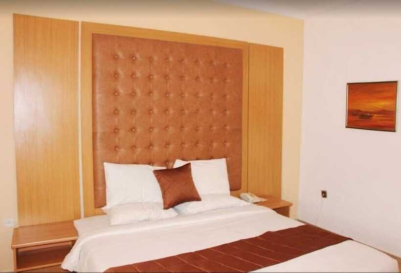 Bolingo Hotel Towers