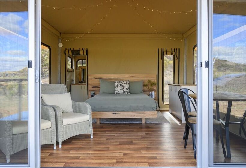 簡易ホテル Flinders Bush Retreats