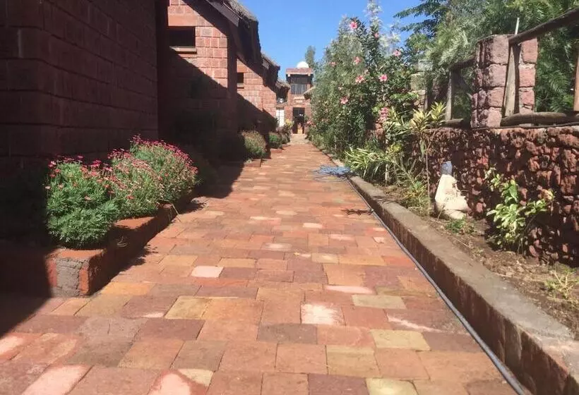 مسافرخانه Lalibela Lodge