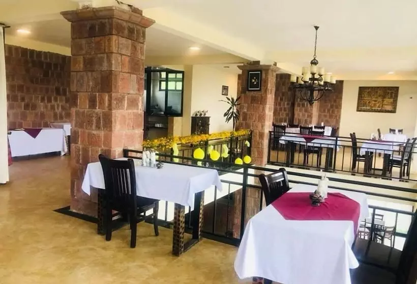 مسافرخانه Lalibela Lodge