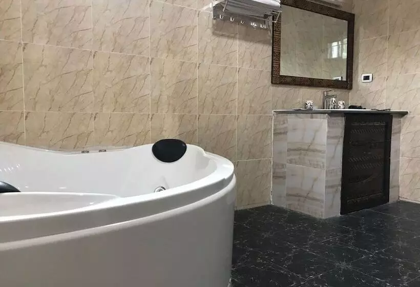 مسافرخانه Lalibela Lodge