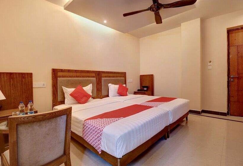 Hotel Genx By Oyo Rooms