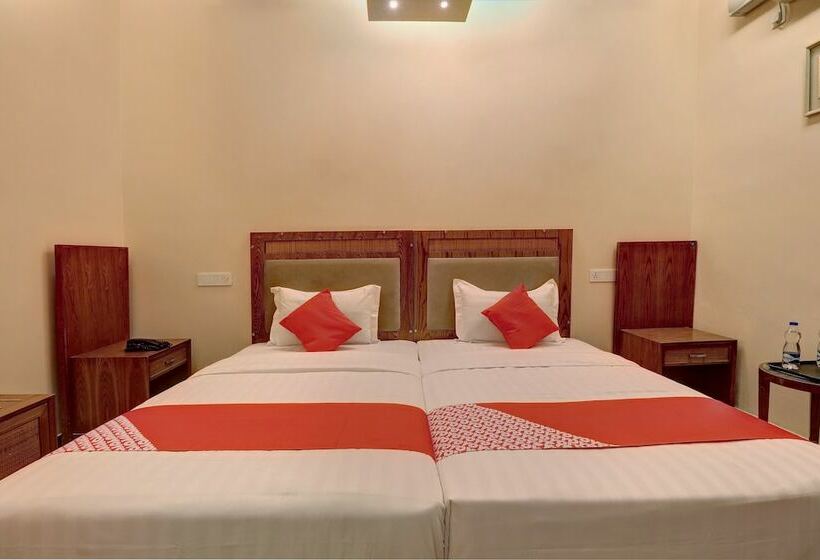 Hotel Genx By Oyo Rooms