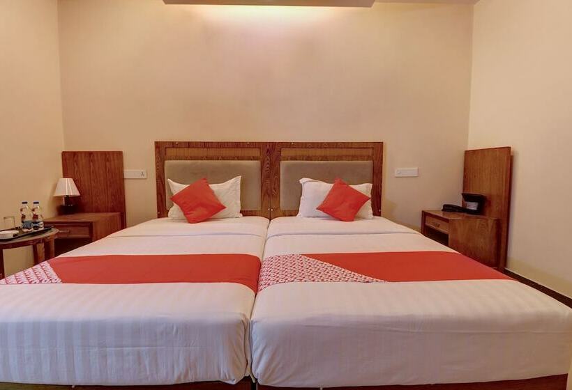 Hotel Genx By Oyo Rooms