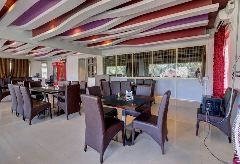 Hotel Genx By Oyo Rooms