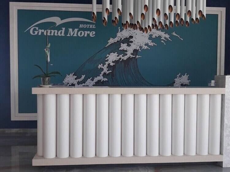 호텔 Grand More