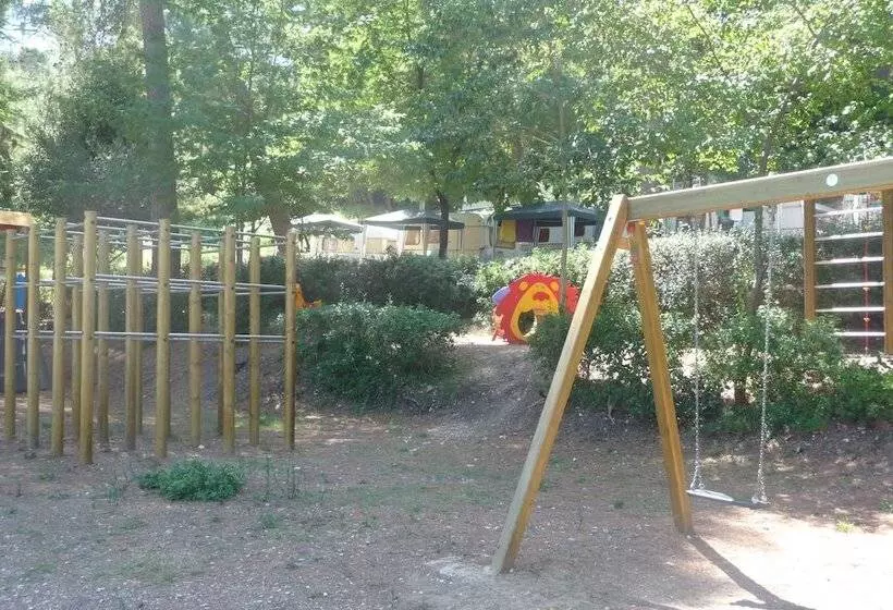 Hotelli Happy Camp Mobile Homes In Camping Villaggio Internazionale