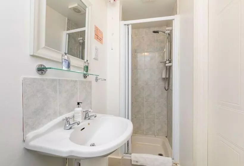 Hotelli Morleys Rooms   Located In The Heart Of Hurstpierpoint By Huluki Sussex Stays