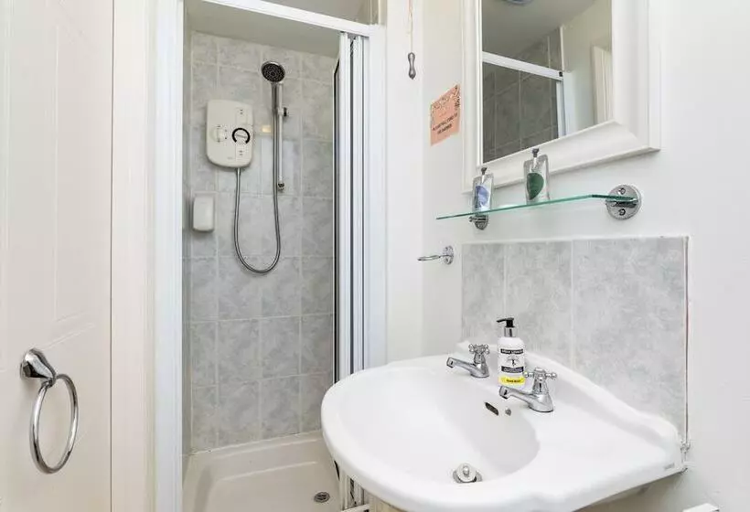 Hotelli Morleys Rooms   Located In The Heart Of Hurstpierpoint By Huluki Sussex Stays